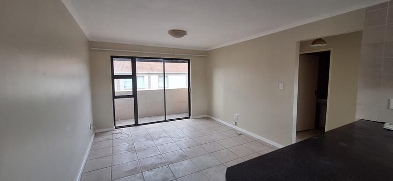 To Let 2 Bedroom Property for Rent in Guldenland Western Cape